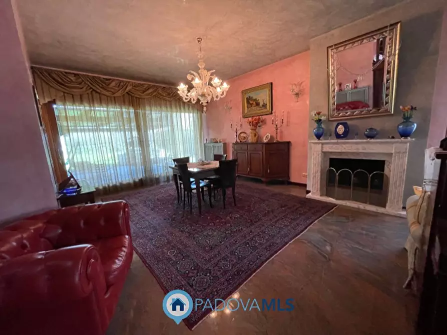 Immagine 5 di Villa in vendita  in VIA VITTORIO VENETO a Vigonza