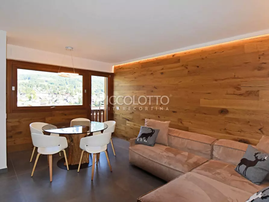 Immagine 2 di Appartamento in affitto  in Località Ronco a Cortina D'ampezzo