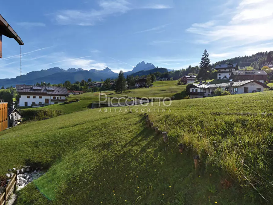 Immagine 18 di Appartamento in affitto  in Località Ronco a Cortina D'ampezzo