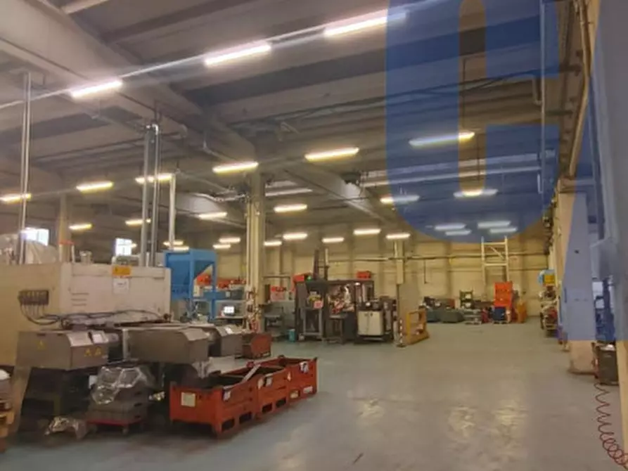 Immagine 24 di Magazzino in vendita  in VIA BINDELERA a Brugherio