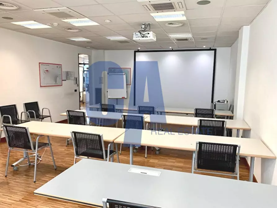 Immagine 2 di Ufficio in affitto  in VIA BARTOLOMEO COLLEONI a Agrate Brianza