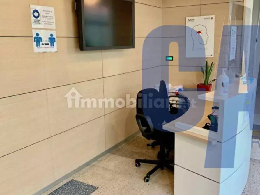 Immagine 8 di Ufficio in affitto  in VIA BARTOLOMEO COLLEONI a Agrate Brianza