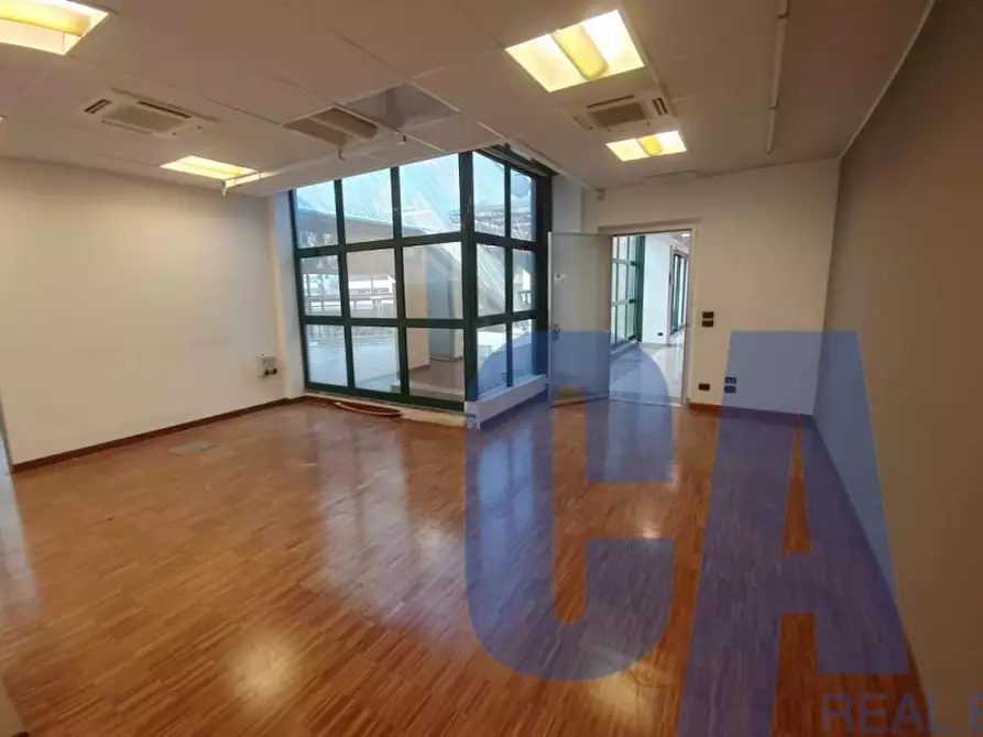 Immagine 16 di Ufficio in affitto  in VIA BARTOLOMEO COLLEONI a Agrate Brianza