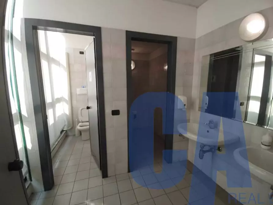 Immagine 21 di Ufficio in vendita  in VIA BARTOLOMEO COLLEONI a Agrate Brianza