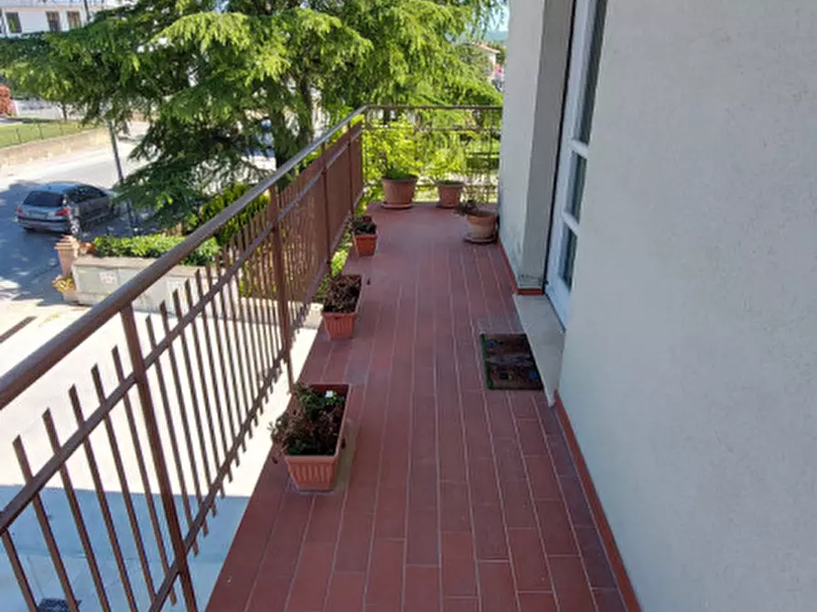 Immagine 11 di Appartamento in vendita  in viale umbria 48 a Magione