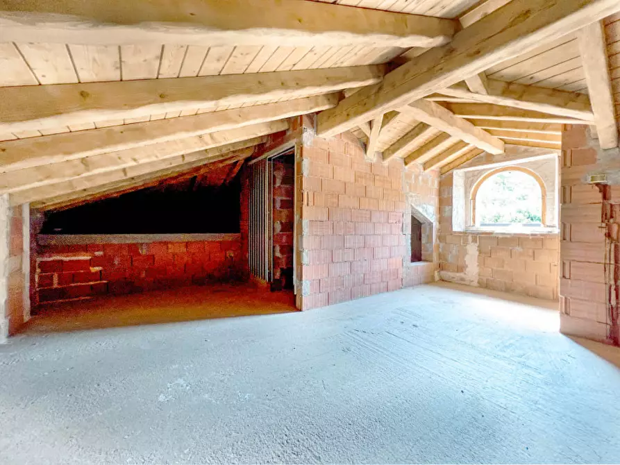 Immagine 14 di Villa in vendita  in via crabbia 1 a Pettenasco