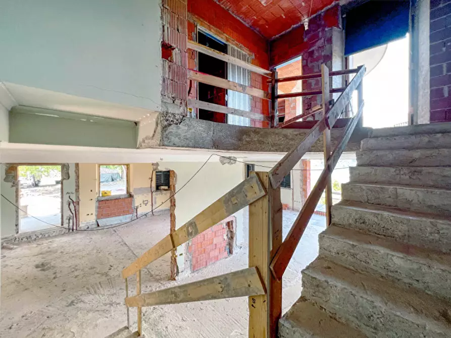 Immagine 16 di Villa in vendita  in via crabbia 1 a Pettenasco