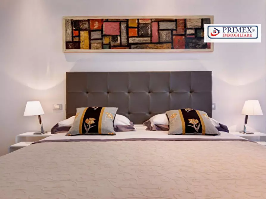 Immagine 19 di Appartamento in affitto  in VIA APPIA PIGNATELLI a Roma