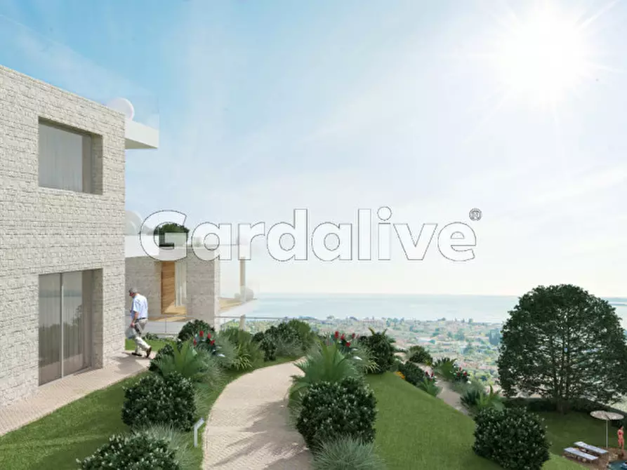 Immagine 5 di Appartamento in vendita  a Toscolano-Maderno