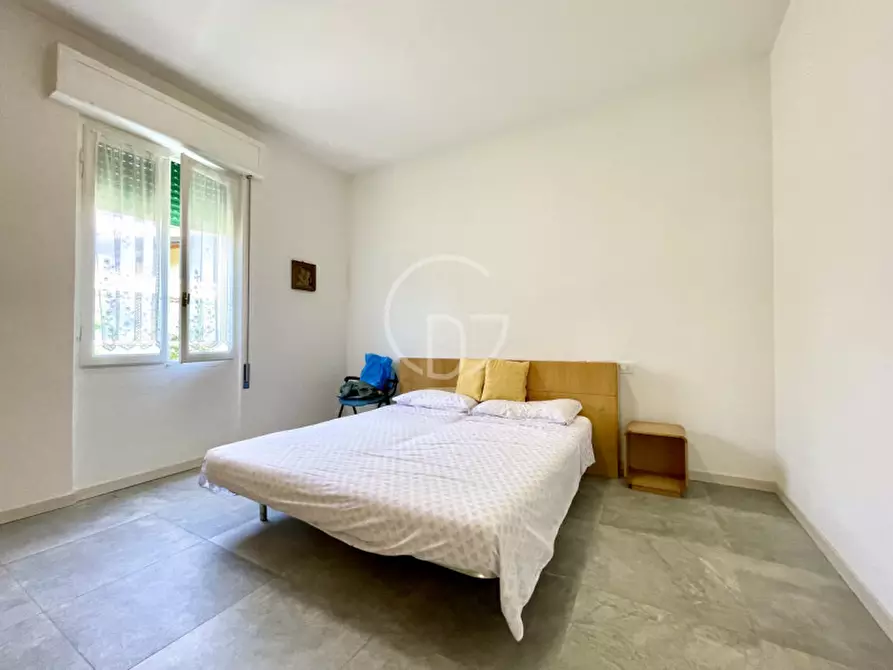 Immagine 12 di Villa in vendita  in Viale Dante Alighieri a Desenzano Del Garda