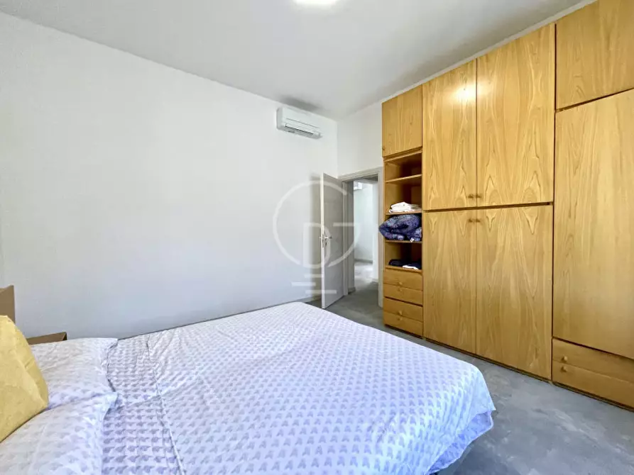 Immagine 13 di Villa in vendita  in Viale Dante Alighieri a Desenzano Del Garda