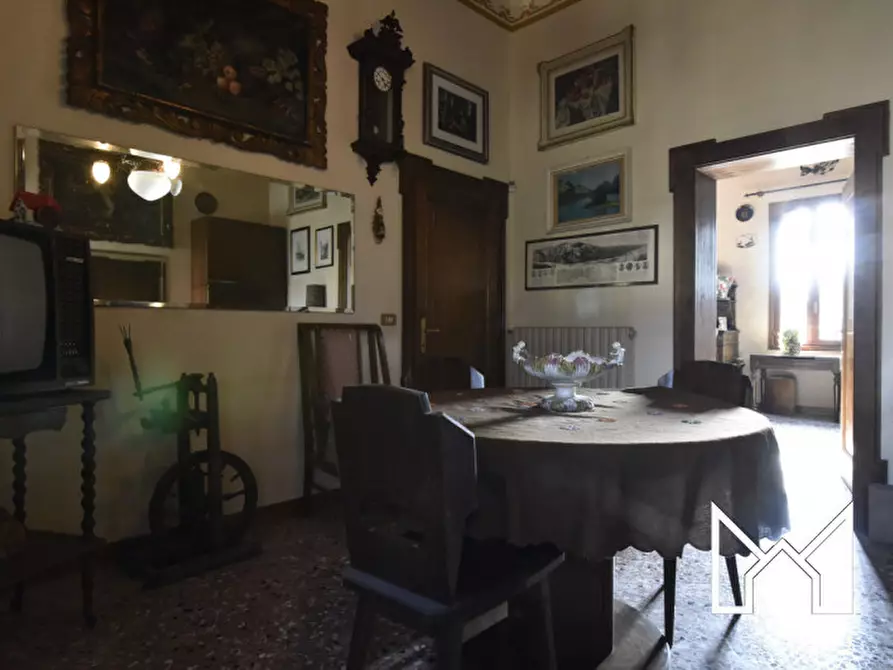 Immagine 10 di Villa in vendita  a Borso Del Grappa