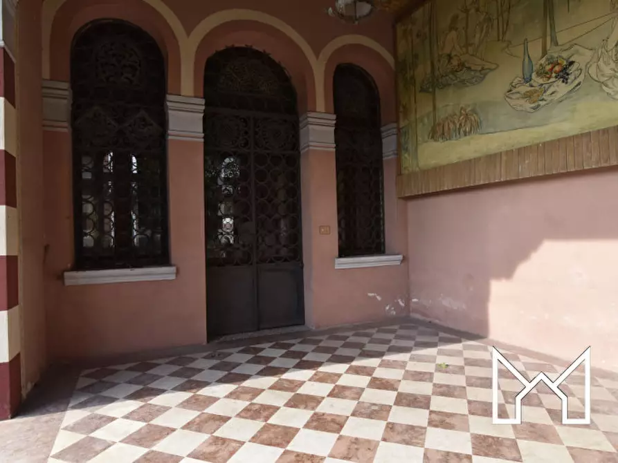 Immagine 26 di Villa in vendita  a Borso Del Grappa