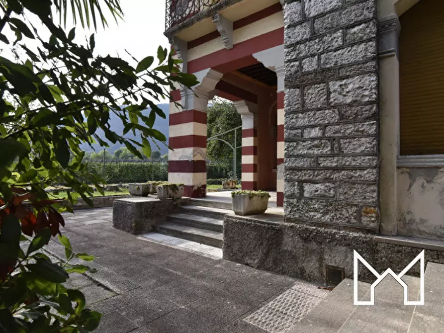 Immagine 30 di Villa in vendita  a Borso Del Grappa