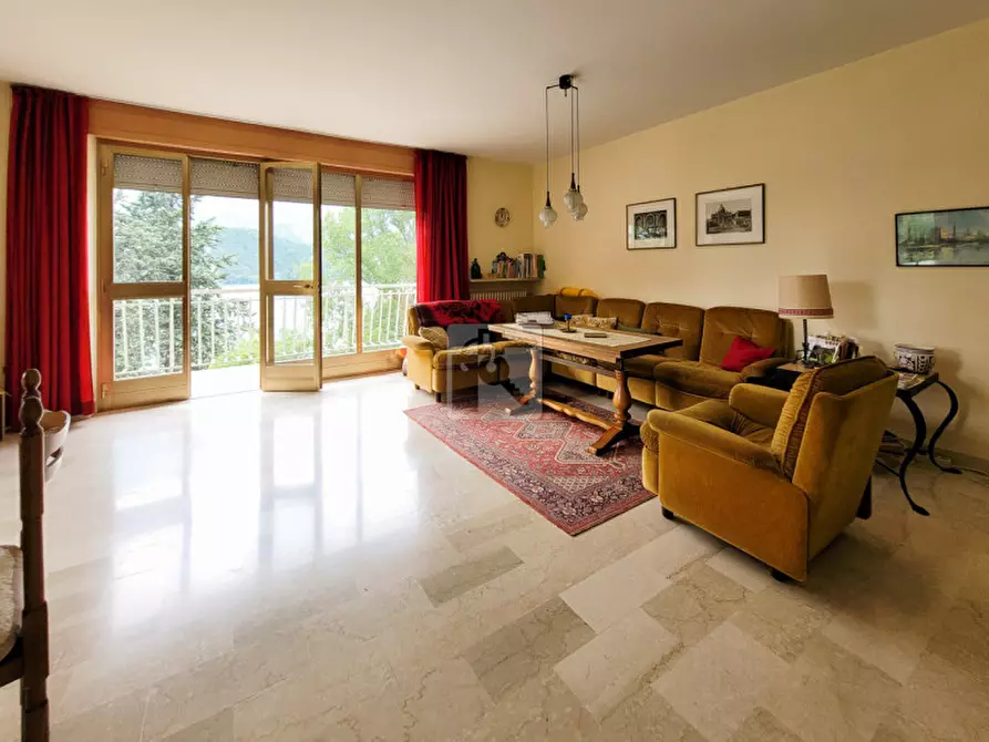 Immagine 12 di Villa in vendita  in via lungolago a Cavedine