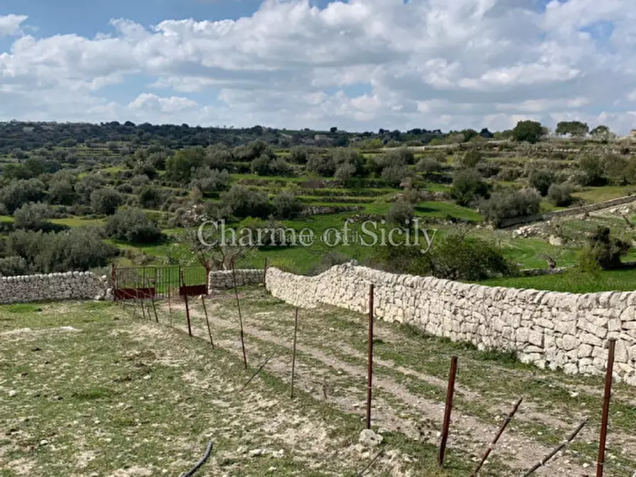 Immagine 10 di Casa indipendente in vendita  in Contrada Bibiola a Modica
