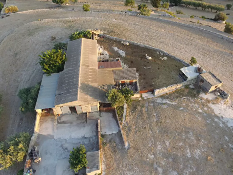 Immagine 19 di Casa indipendente in vendita  in Contrada Bibiola a Modica