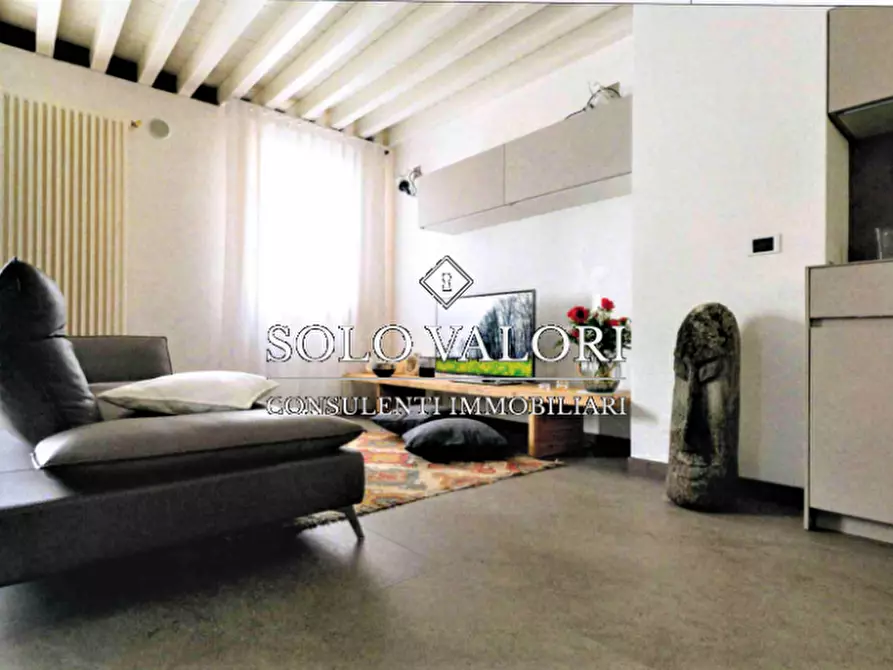 Immagine 2 di Casa indipendente in vendita  a Castelfranco Veneto