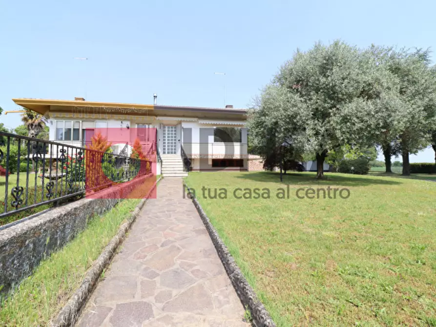Immagine 1 di Casa bifamiliare in vendita  in CHIESA DI MERLENGO a Ponzano Veneto