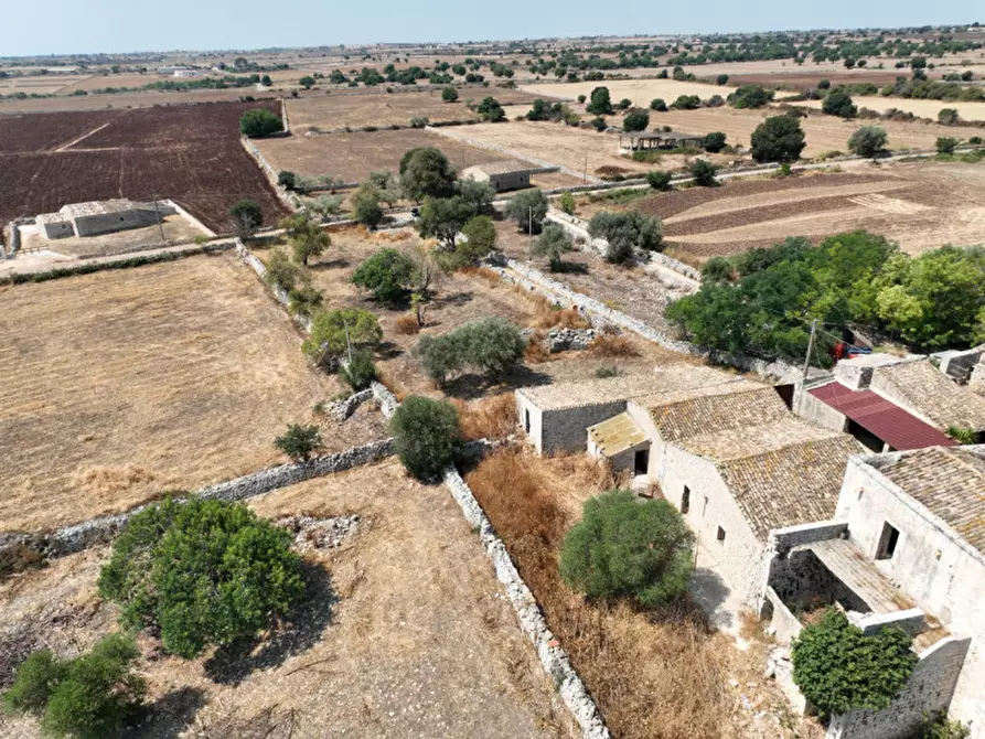 Immagine 6 di Rustico / casale in vendita  in Contrada Commaldo a Rosolini