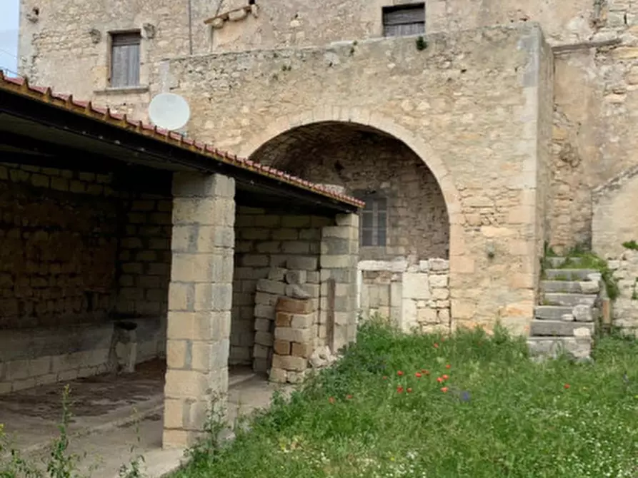 Immagine 19 di Rustico / casale in vendita  in Contrada Commaldo a Rosolini