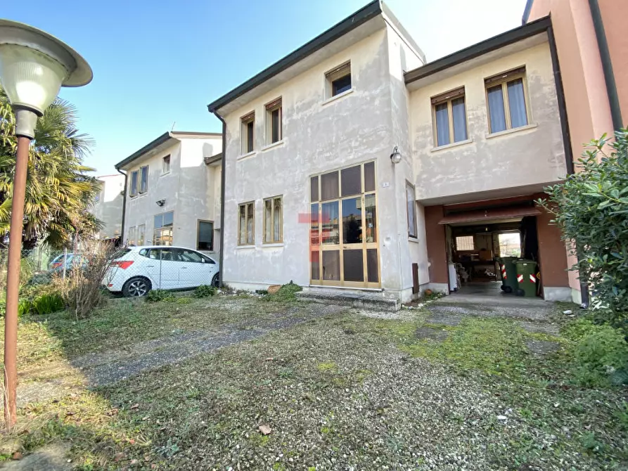 Immagine 19 di Villetta a schiera in vendita  in Via Ungaretti a Vigodarzere