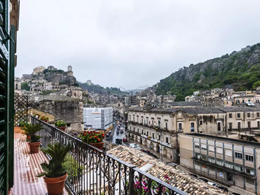 Immagine 39 di Casa indipendente in vendita  in Via Pisacane  21 a Modica