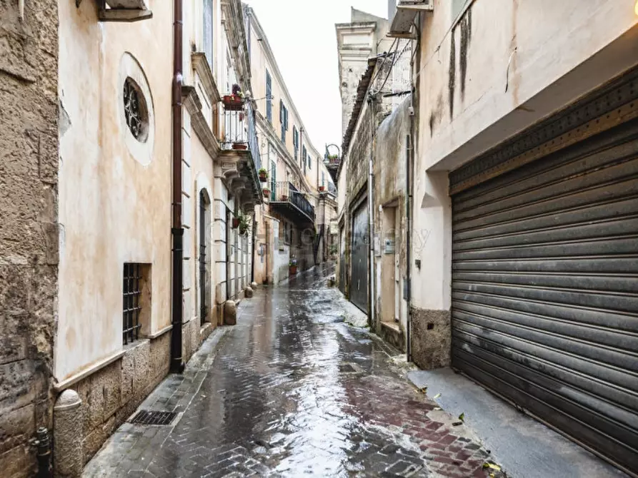Immagine 43 di Casa indipendente in vendita  in Via Pisacane  21 a Modica