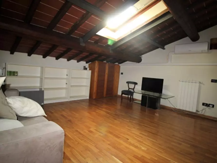 Immagine 6 di Appartamento in vendita  in via po a Montevarchi