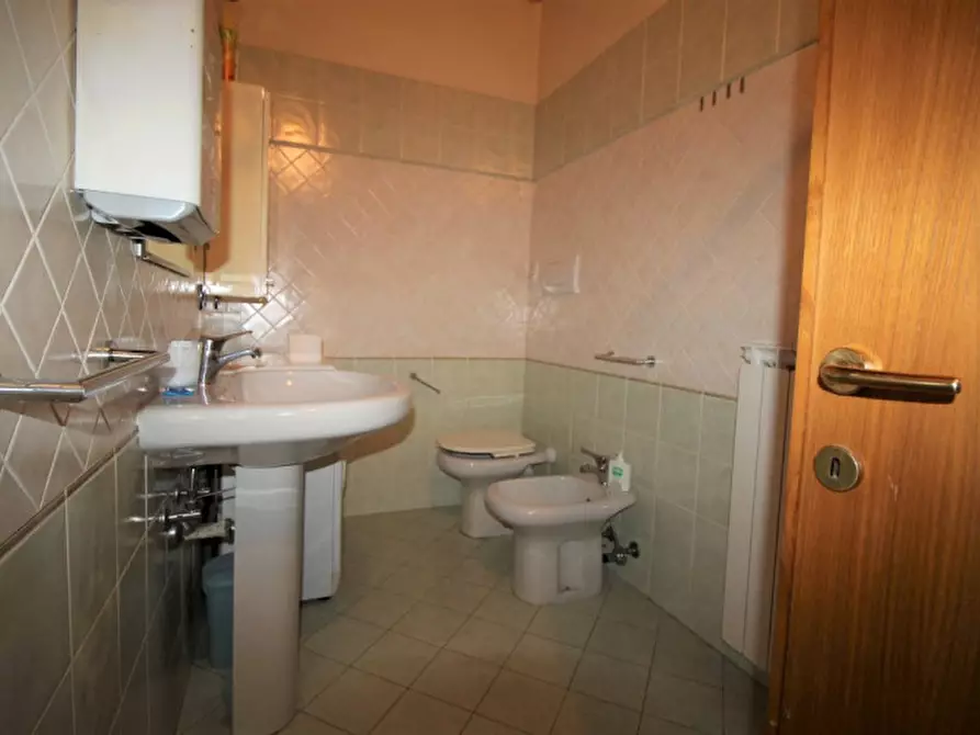 Immagine 20 di Appartamento in vendita  in via po a Montevarchi