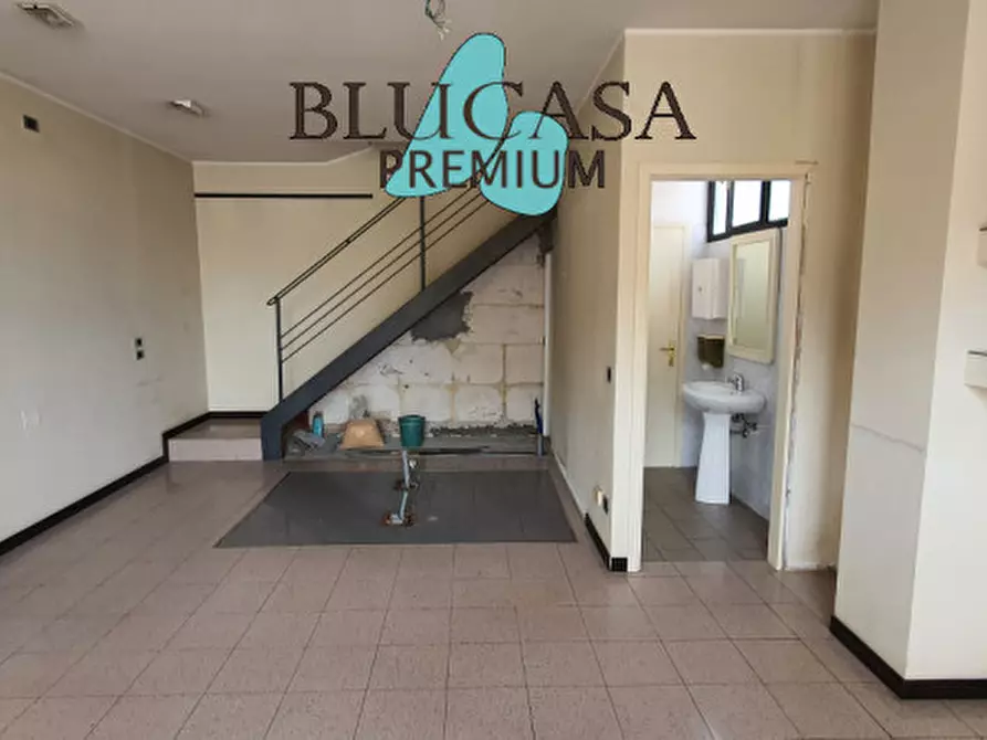 Immagine 4 di Negozio in vendita  in Viale Matteotti 19 a Predappio