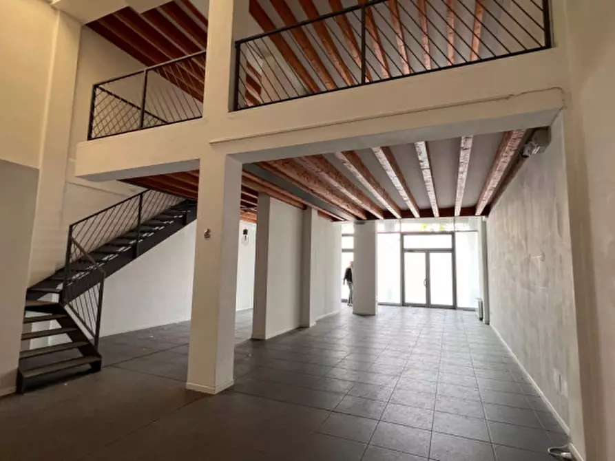Immagine 7 di Ufficio in vendita  in Via Dalmazia 21 a Brescia