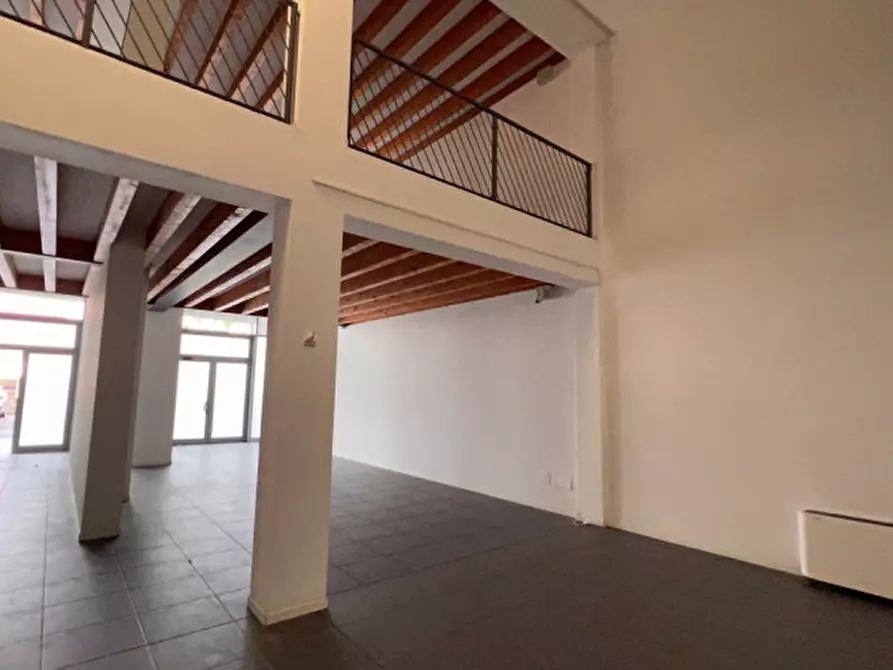 Immagine 12 di Ufficio in vendita  in Via Dalmazia 21 a Brescia