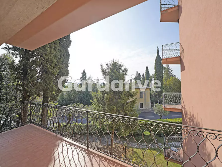 Immagine 2 di Appartamento in vendita  a Toscolano-Maderno