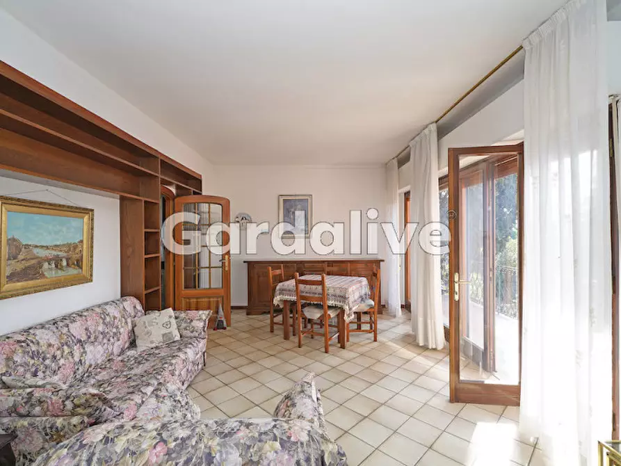 Immagine 4 di Appartamento in vendita  a Toscolano-Maderno