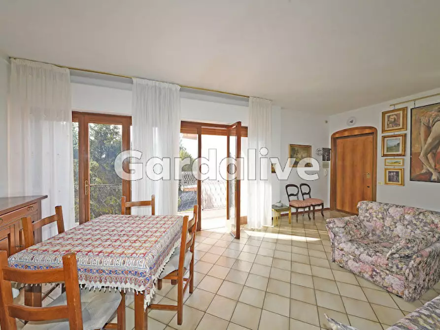 Immagine 5 di Appartamento in vendita  a Toscolano-Maderno