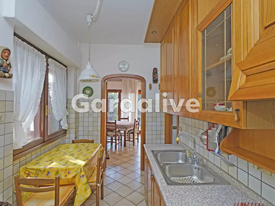 Immagine 7 di Appartamento in vendita  a Toscolano-Maderno