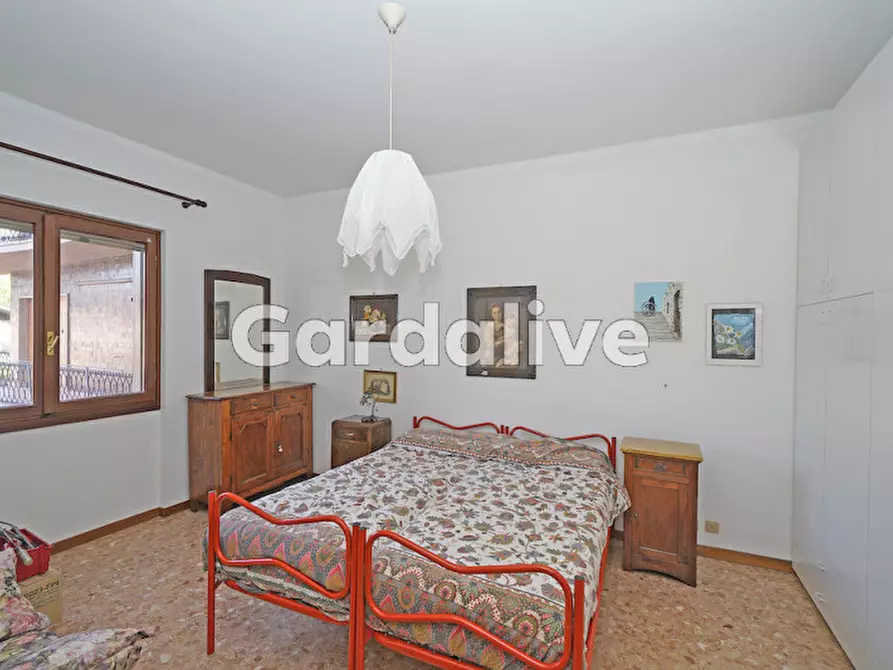 Immagine 8 di Appartamento in vendita  a Toscolano-Maderno