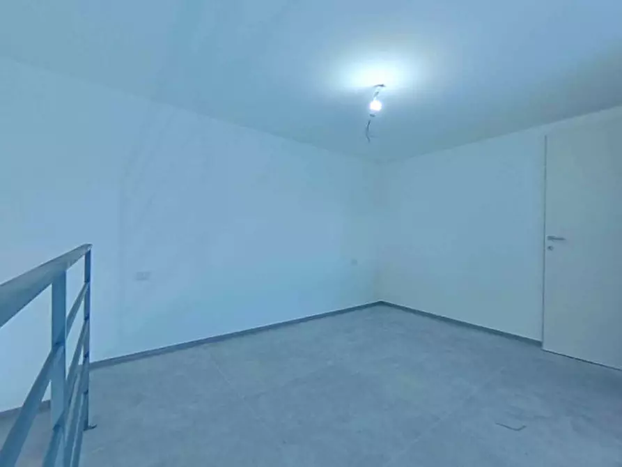 Immagine 16 di Laboratorio in vendita  a Fasano