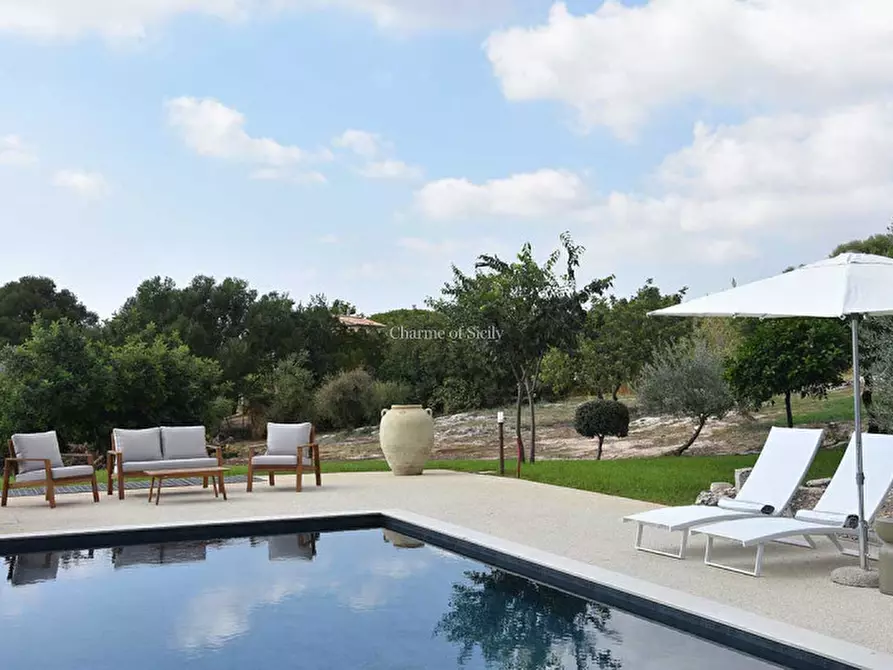 Immagine 7 di Villa in vendita  in Contrada Santa Rosalia a Modica