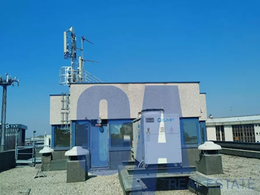 Immagine 19 di Palazzo in vendita  in VIA MASCAGNI P. a Cologno Monzese