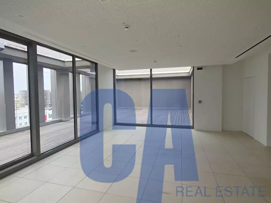 Immagine 4 di Ufficio in affitto  in VIA KULISCIOFF ANNA a Milano