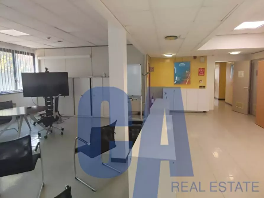 Immagine 2 di Ufficio in vendita  in VIA MASCAGNI P. a Cologno Monzese