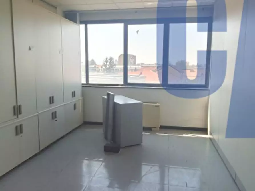 Immagine 20 di Ufficio in vendita  in VIA MASCAGNI P. a Cologno Monzese