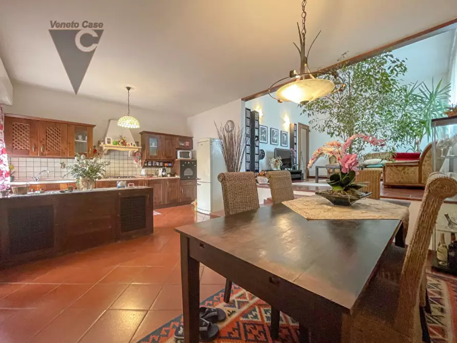 Immagine 2 di Casa indipendente in vendita  a Noventa Padovana