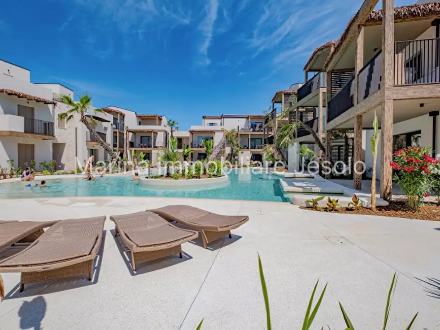 Immagine 1 di Appartamento in vendita  in via buonarroti a Jesolo