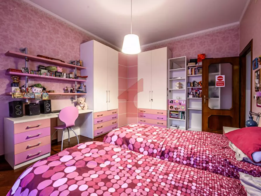 Immagine 27 di Appartamento in vendita  in str battibue 1 a Parma