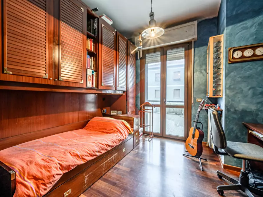 Immagine 34 di Appartamento in vendita  in str battibue 1 a Parma