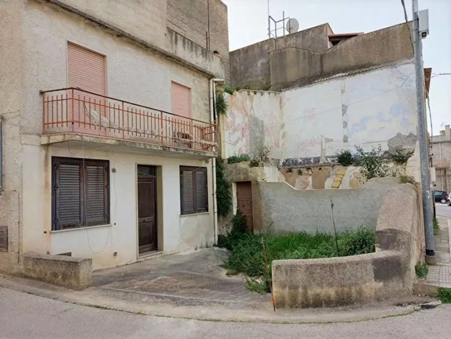 Immagine 1 di Appartamento in vendita  in Via Savonarola, N. 29 a Castelvetrano