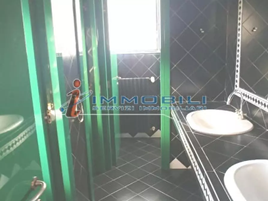 Immagine 20 di Ufficio in affitto  in VIALE CERTOSA a Milano